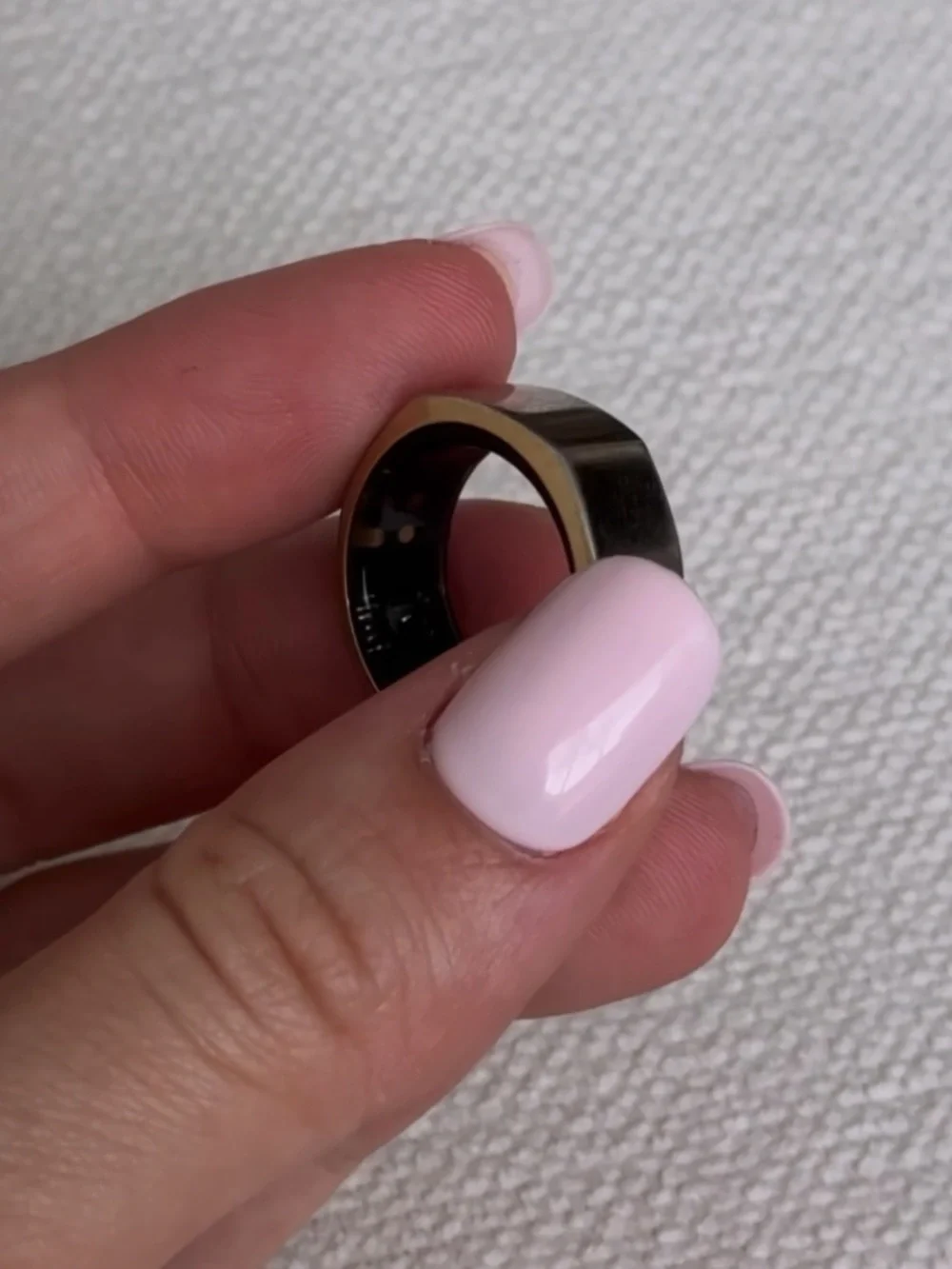 Oura Ring Gen 3 Heritage Smart Ring - Gold